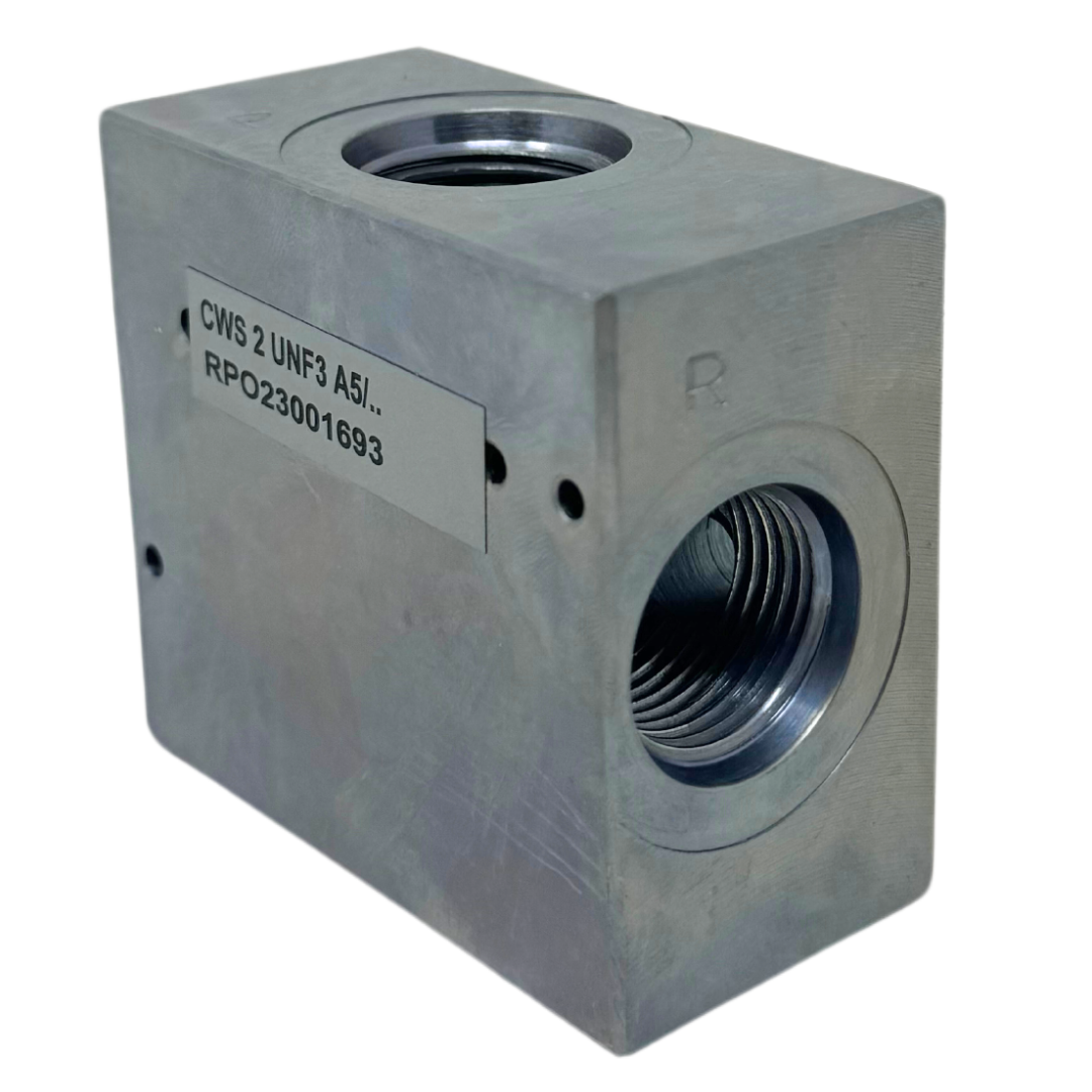 CWS 2 UNF3 A5 : Hawe Inlet with No Valves & SAE 10 Ports