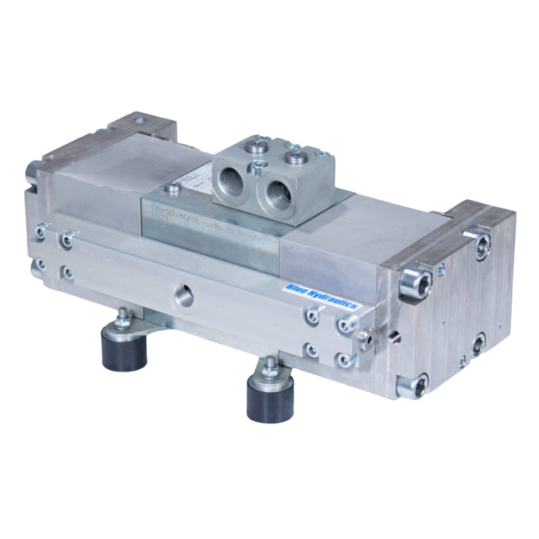 HPW 1600 / 15 - 140 : Dynaset Hydraulically Driven High Pressure Water Pump, 4 GPM at 23200psi Water Power Output, Base Pump Only