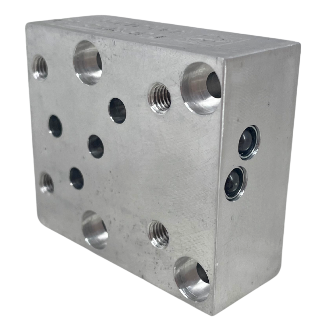MAN01099-FIRE : FIRE SALE Doering Manifold D03 to Hawe valve adapter - ALL SALES FINAL