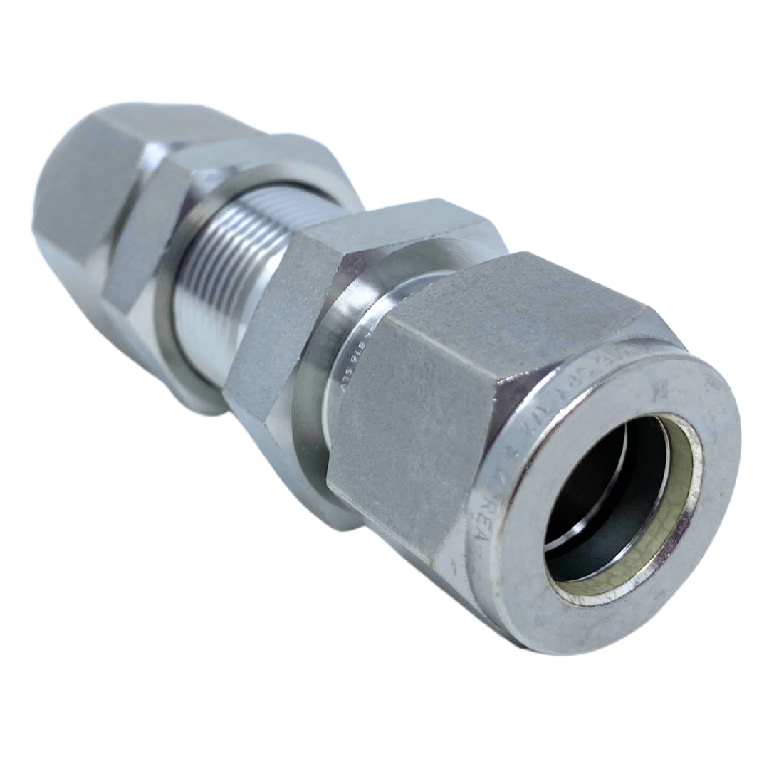 SBHU-4 : Superlok Straight Stainless Fractional Tube Bulkhead Union, 1/4" (-4) Tube OD