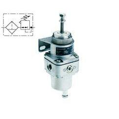 B38-240-B2KA : Norgren B38 Series stainless steel precision filter/regulator, 1/4 PTF ports, relieving, manual drain, 25-Micron