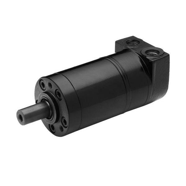 BMM-32-U-B-U : Dynamic LSHT Motor, 31.6cc, 630RPM, 354in-lb, 1450psi Differential, 5.28GPM, Circle Mount, 5/8" Bore x 3/16" Key Shaft, Side Ported, #6 SAE (3/8")