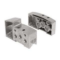 VS2672500-SGC0 : Norgren VS26 series 3/8 NPT ported end plate kit for multipole