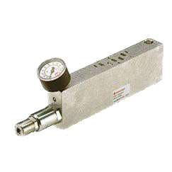 VS1872400-KF30 : Norgren Singular pressure regulator plate for port 4