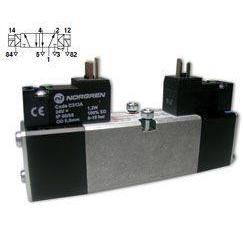 V405511D-C318B : Norgren V40 Series, 5/2 valve, sol/sol (110/120VAC) with connector