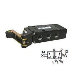 X3065122 - Norgren Super X Valve, 2-Position, 5-Way, Spool Configuration 3 Blocked, 1 to 2 and 4 to 5 in Neutral, 1/4" NPT, Inline, Mechanical, Roller Lever"