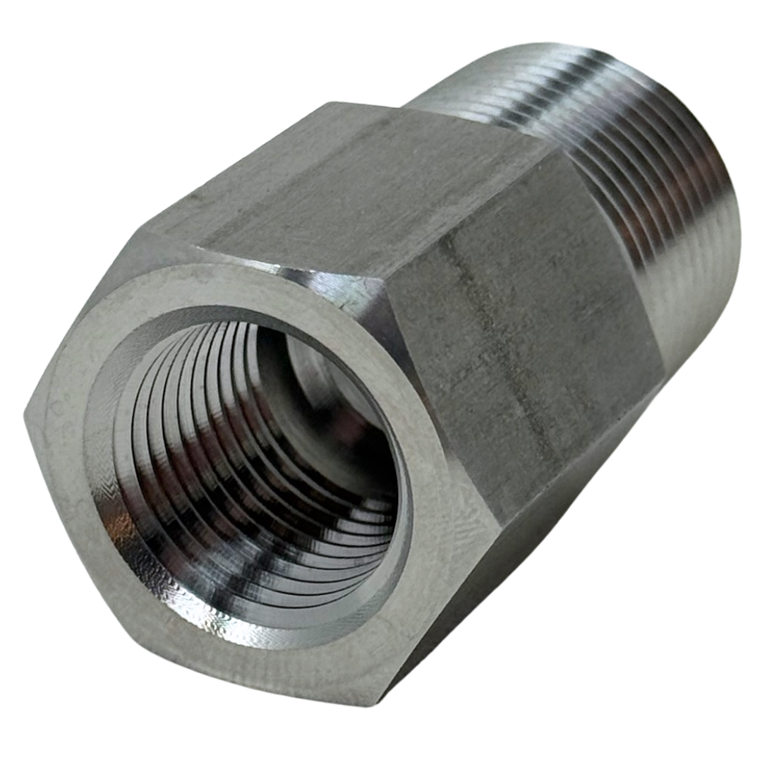 X32N08NF07 : OneXtreme Adapter, 2" Male NPT x 0.5 (1/2") Female NPT, 7500psi