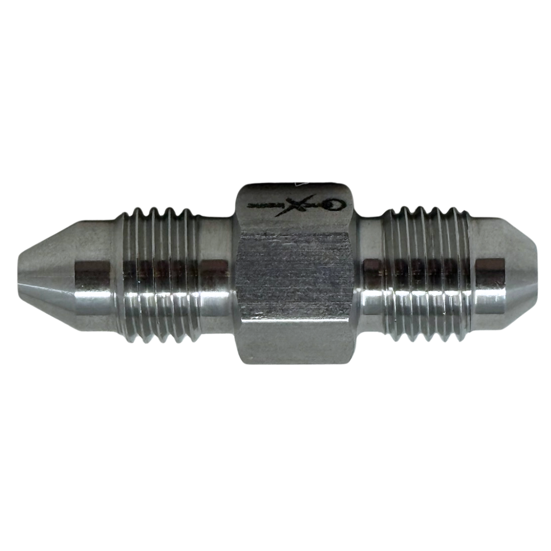 X4M08J15 : OneXtreme Adapter, 0.25 (1/4") Male MP x 0.5 (1/2") Male JIC, 15,000psi