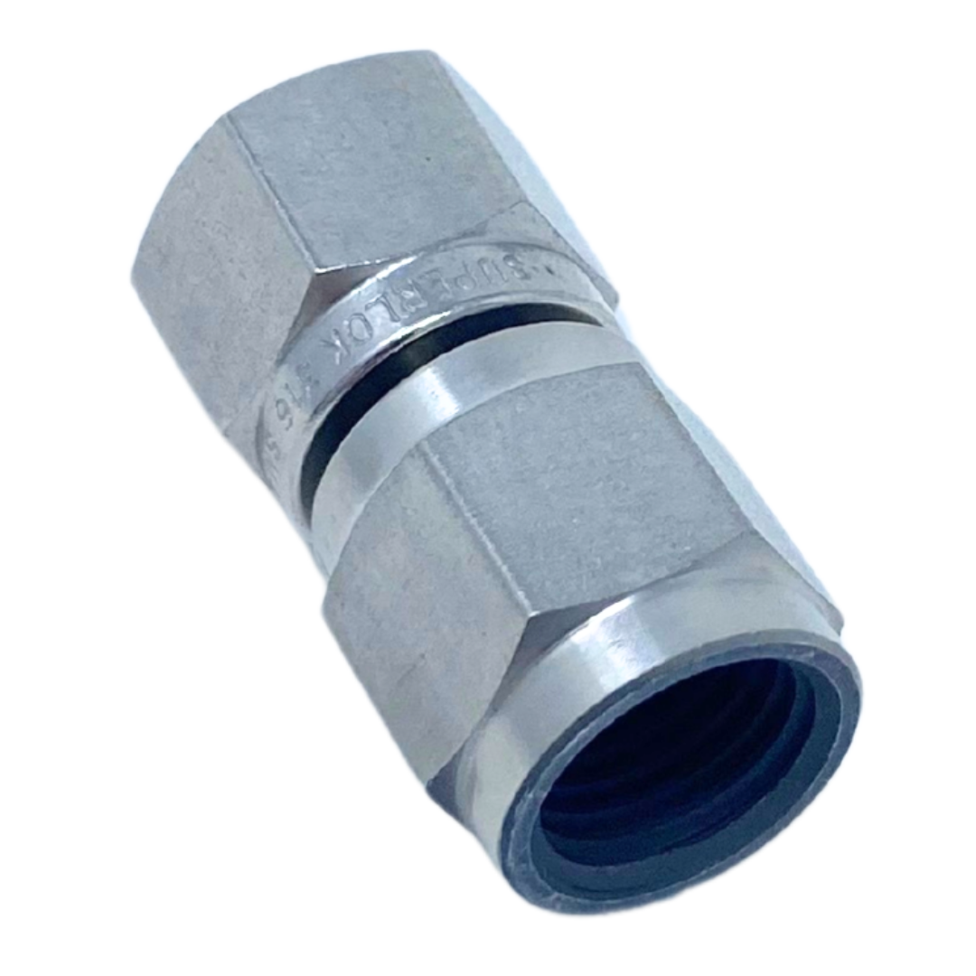 SAF 4-4U : Superlok Straight Stainless Tube Union, 1/4" (-4) Tube OD x 7/16-20 (-4U) Female JIC