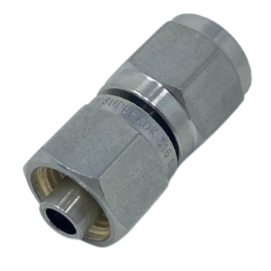 SAF 4-4U : Superlok Straight Stainless Tube Union, 1/4" (-4) Tube OD x 7/16-20 (-4U) Female JIC