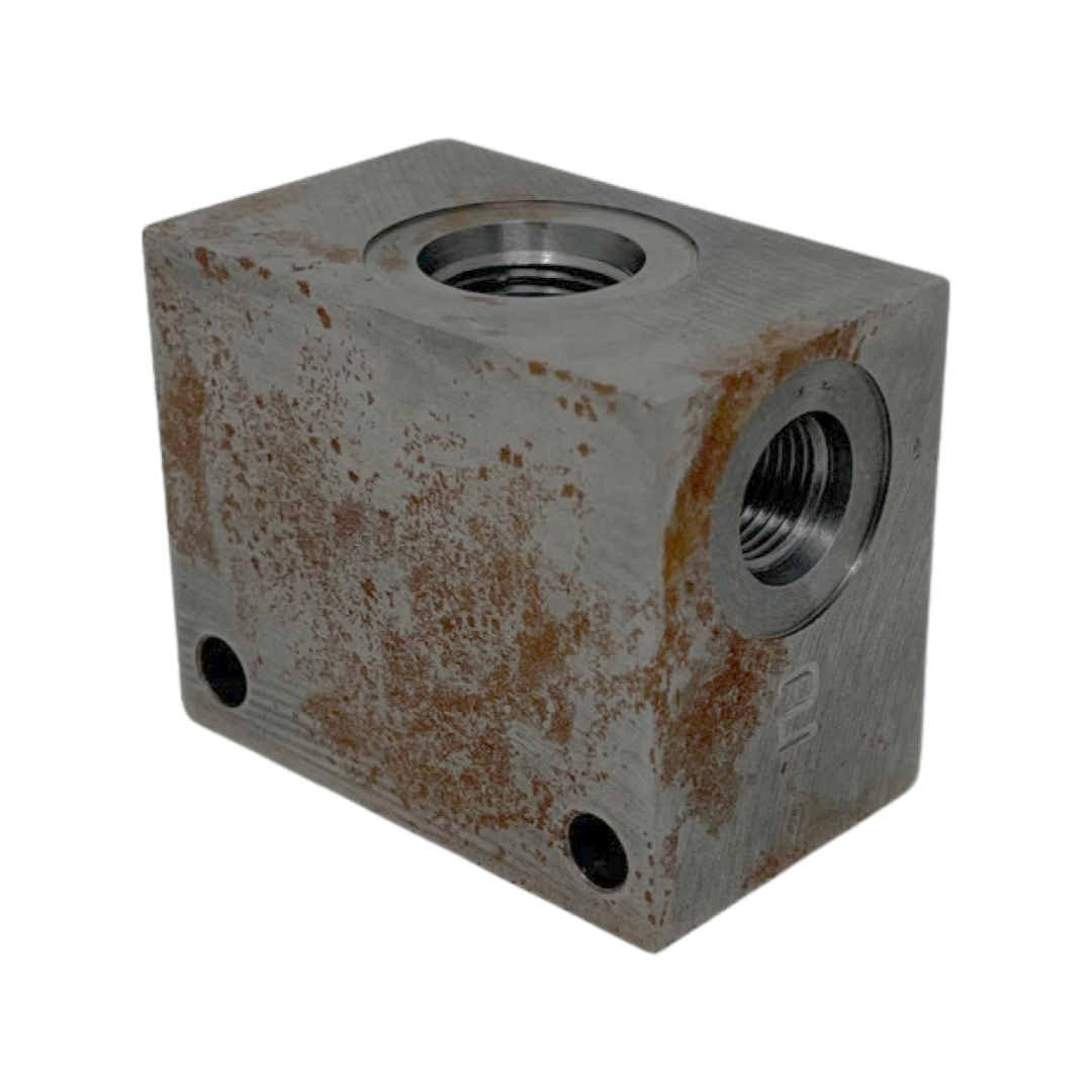 DC082CB6S : Daman Common Cavity Body, C-8-2 Cartridge Cavity, #6 SAE (3/8") Port Connections, 5000psi Rated, Ductile Iron, Without Gauge Port