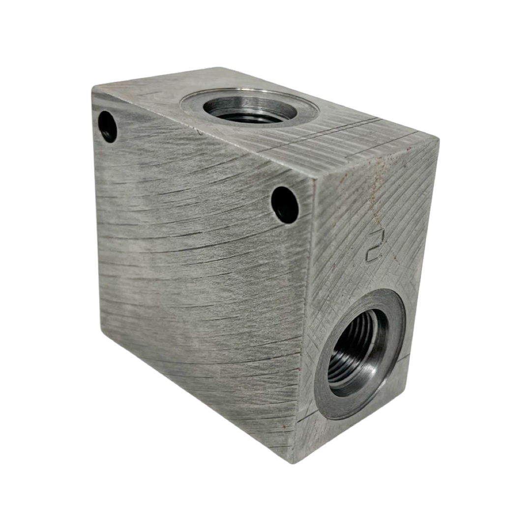 DC102CB8S : Daman Common Cavity Body, C-10-2 Cartridge Cavity, #8 SAE (1/2") Port Connections, 5000psi Rated, Ductile Iron, Without Gauge Port