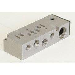 VS2672511-RG00 : Norgren VS26 Series 1/4 NPT ported, 24Vdc/115Vac stand alone single subbase