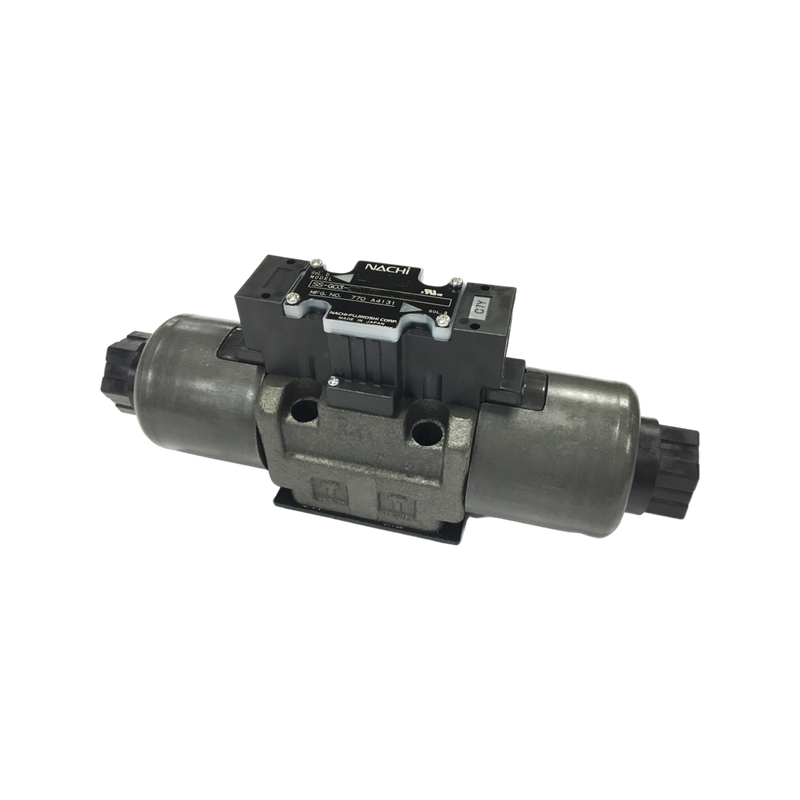 SS-G03-C4-R-E115-E22 : Nachi Solenoid Valve, 3P4W, D05 (NG10), 34.3GPM, 5075psi, All Ports Open Neutral, 115 VAC, Wiring Box with Lights