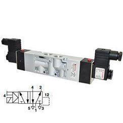 V53T611A-A218JB : Norgren V53 Series, 3-Position, 5-Way APB valve, Solenoid Actuated, Solenoid Return, 110/120VAC, 1/2 inch NPT
